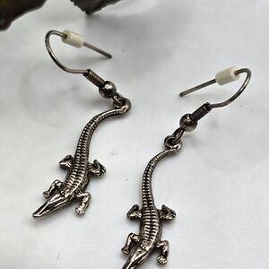 "5/$25" Silvertone Aligator Crocodile Dangle French Wire Earrings